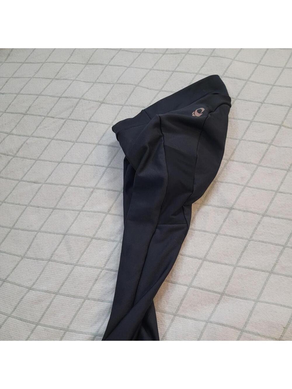 Pearl Izumi black thermal cycling crop pants in size S #cycling #thermal